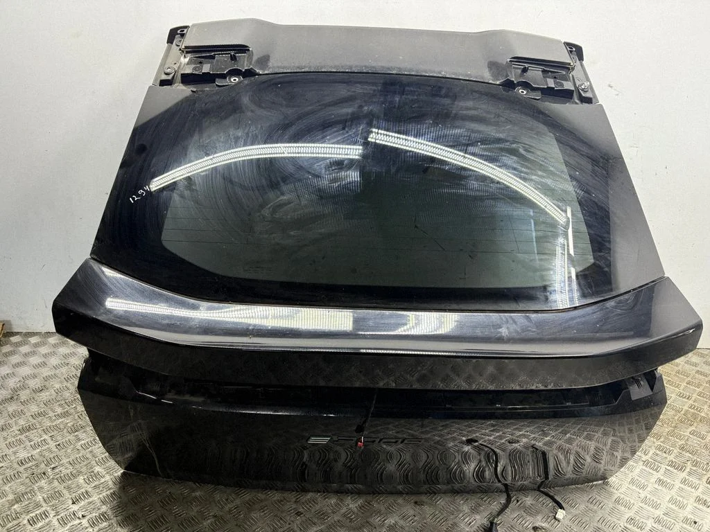Tailgate/trunk/boot lid