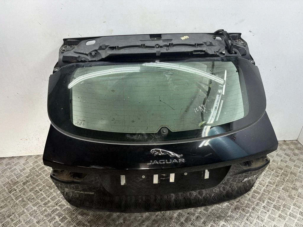 Tailgate/trunk/boot lid