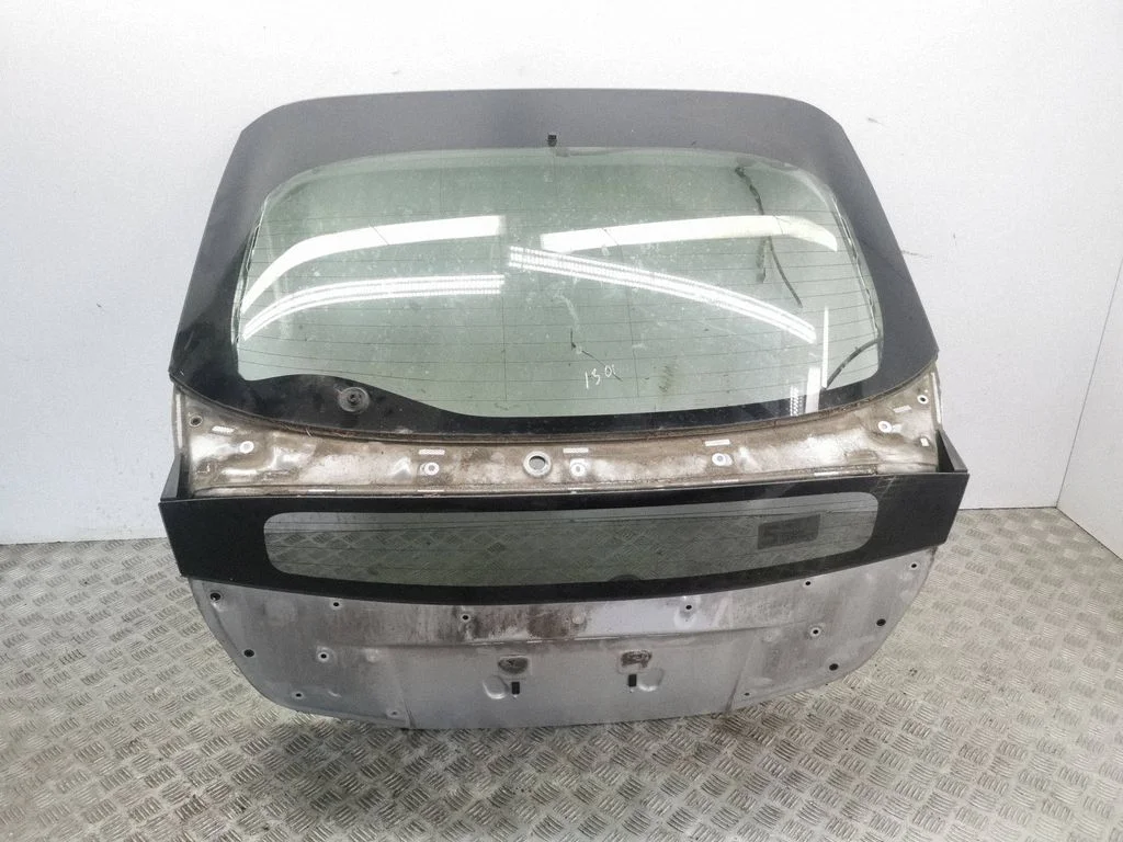 Tailgate/trunk/boot lid