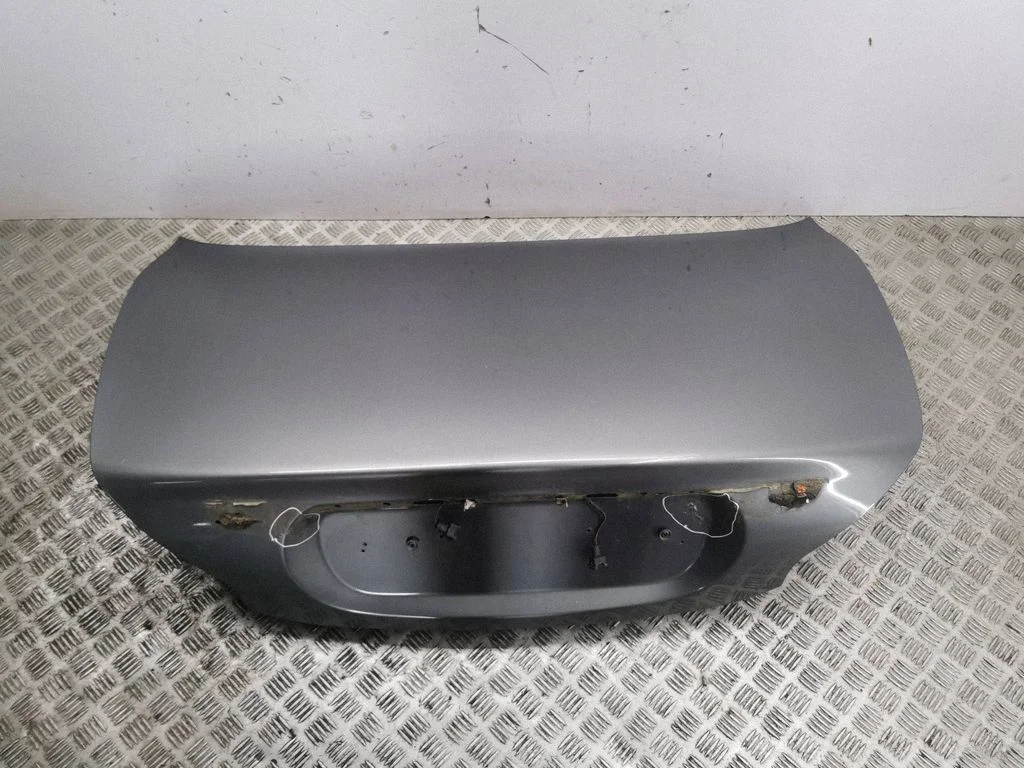 Tailgate/trunk/boot lid