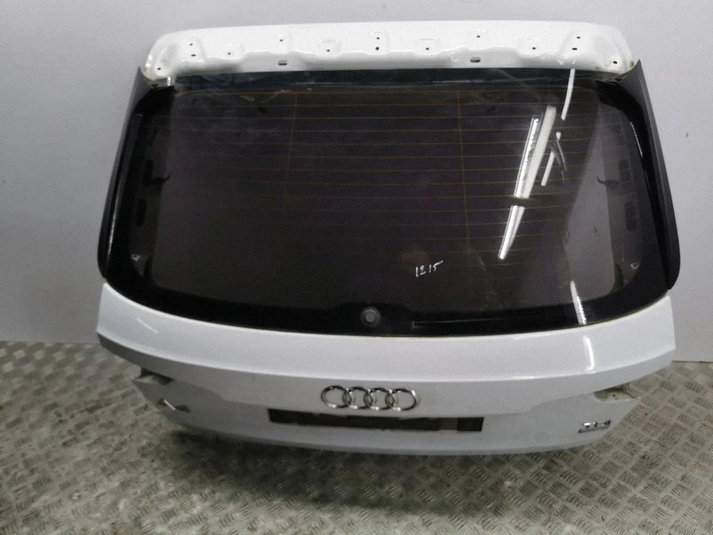 Tailgate/trunk/boot lid