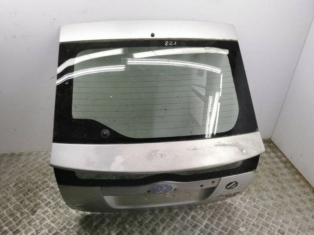 Tailgate/trunk/boot lid