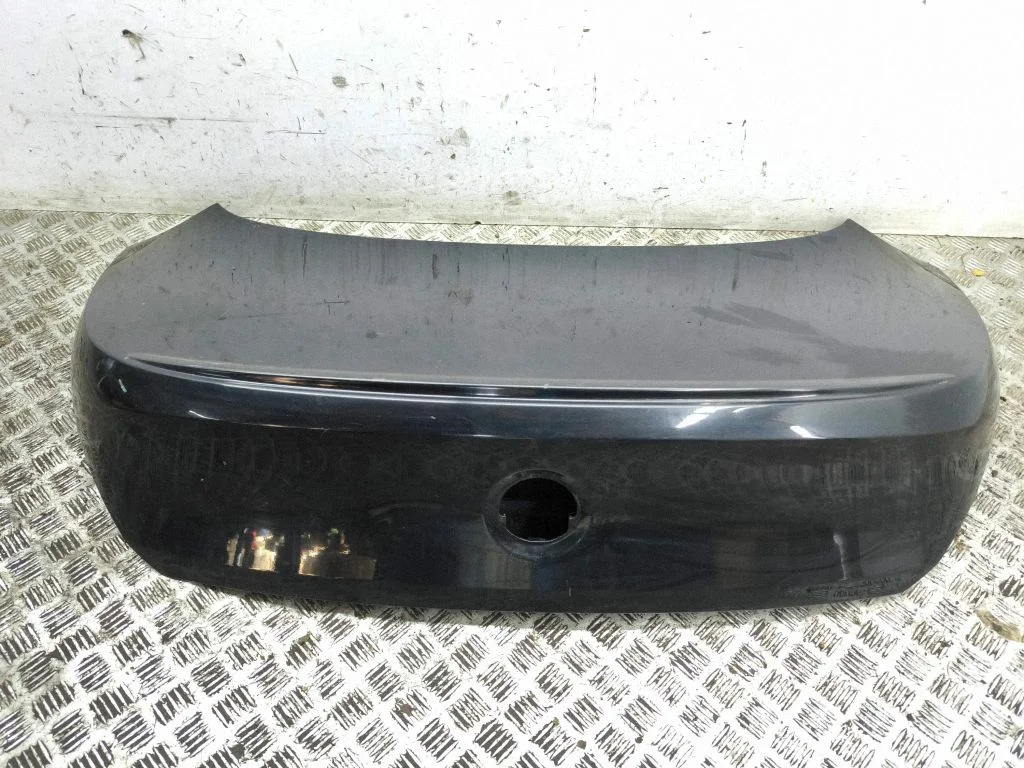 Tailgate/trunk/boot lid