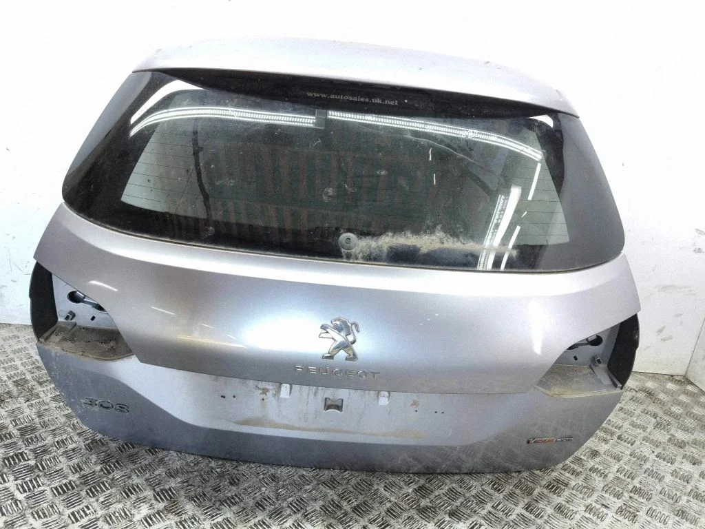 Tailgate/trunk/boot lid