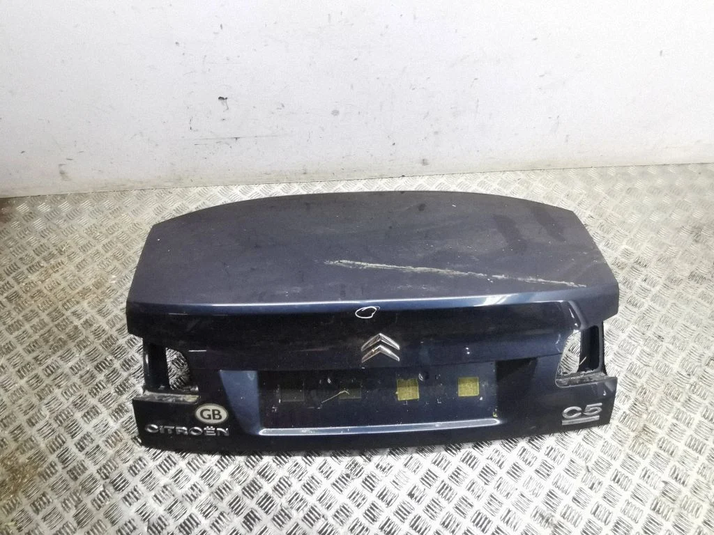 Tailgate/trunk/boot lid