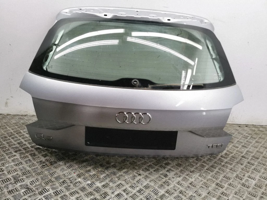 Tailgate/trunk/boot lid