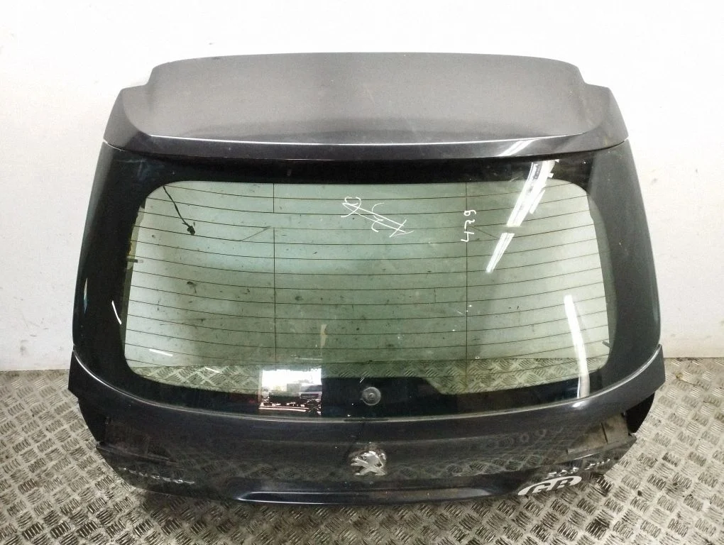 Tailgate/trunk/boot lid