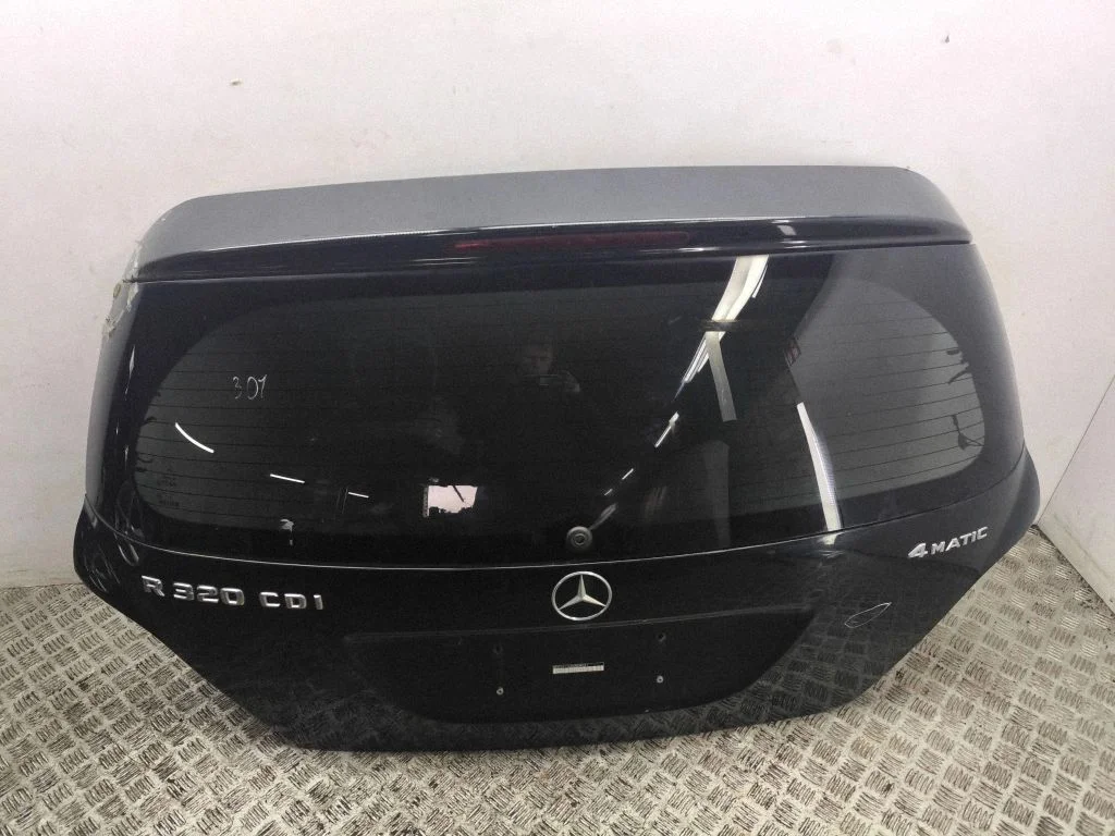 Tailgate/trunk/boot lid