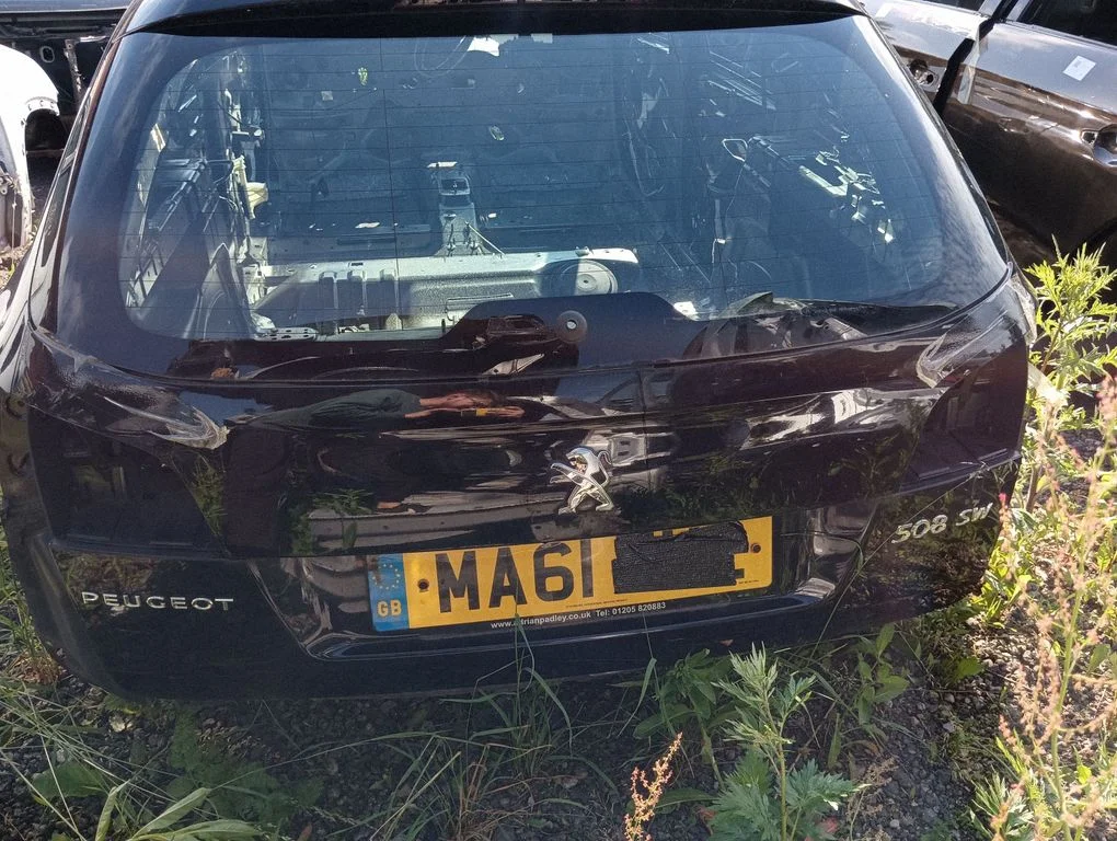 Tailgate/trunk/boot lid