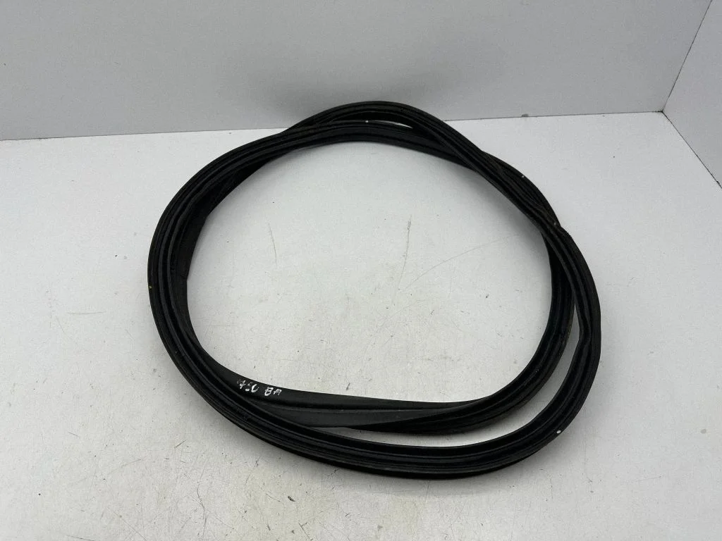 Loading door rubber seal (on body) – KIA Niro (2016-2022)