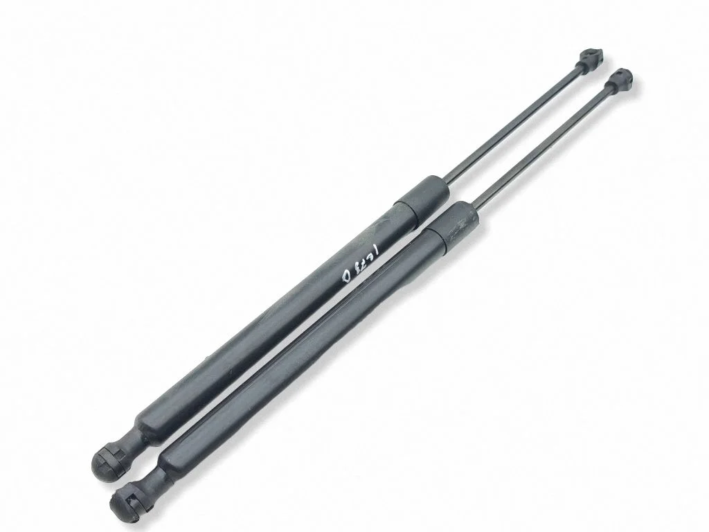 Tailgate/trunk strut/damper 9831083780