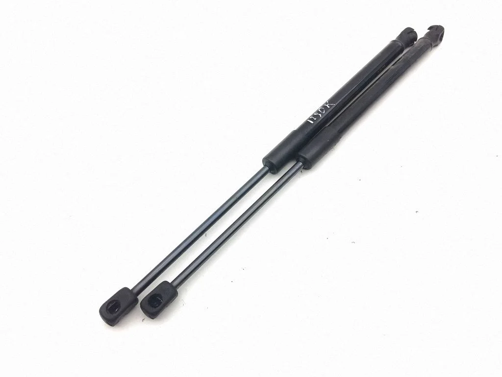 Siłownik (sprężyna gazowa) klapy bagażnika 81781G5000