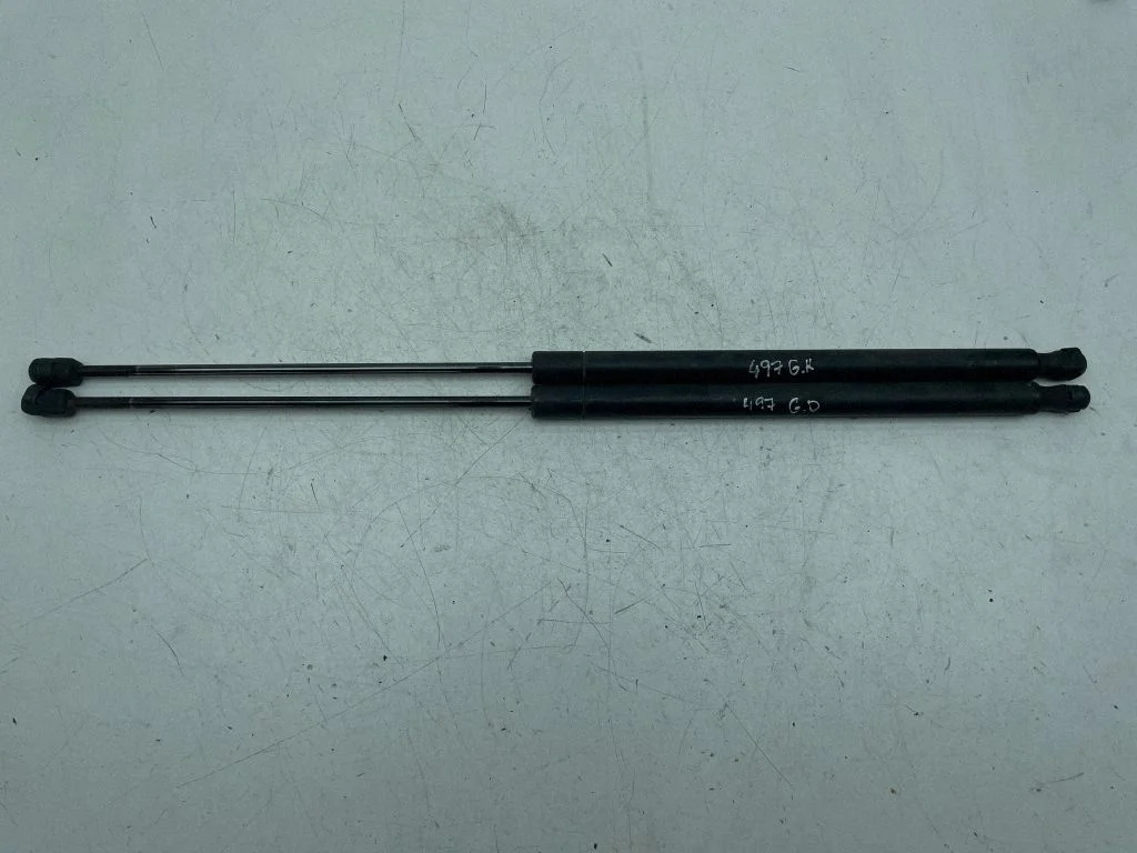Tailgate/trunk strut/damper 8V41S406A10AD