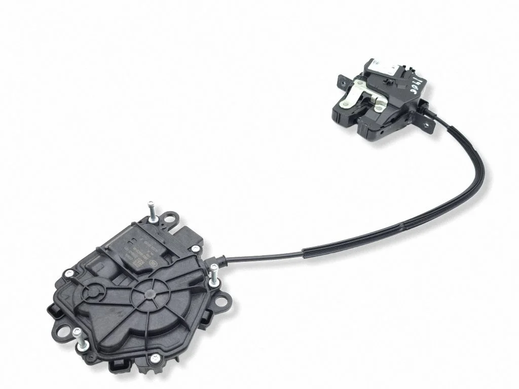 Tailgate/trunk/boot lock/catch/latch R9X2442A66AA