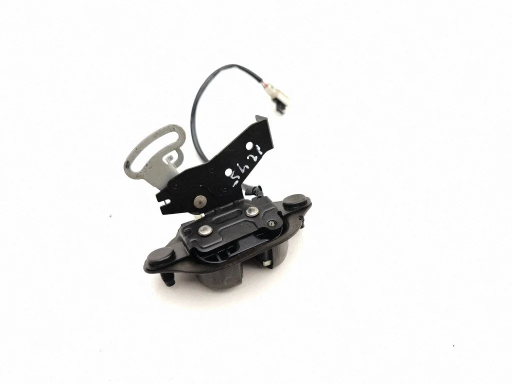 Tailgate/trunk/boot lock/catch/latch