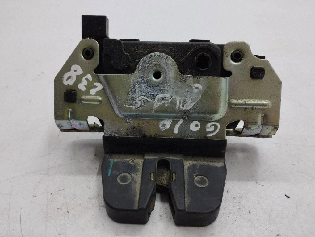 Tailgate/trunk/boot lock/catch/latch 495058924