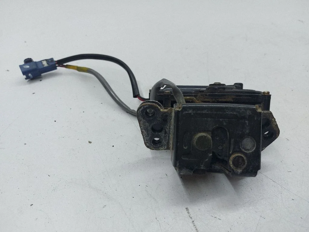 Tailgate/trunk/boot lock/catch/latch