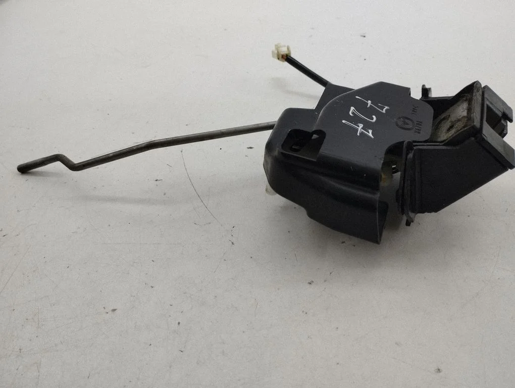 Tailgate/trunk/boot lock/catch/latch