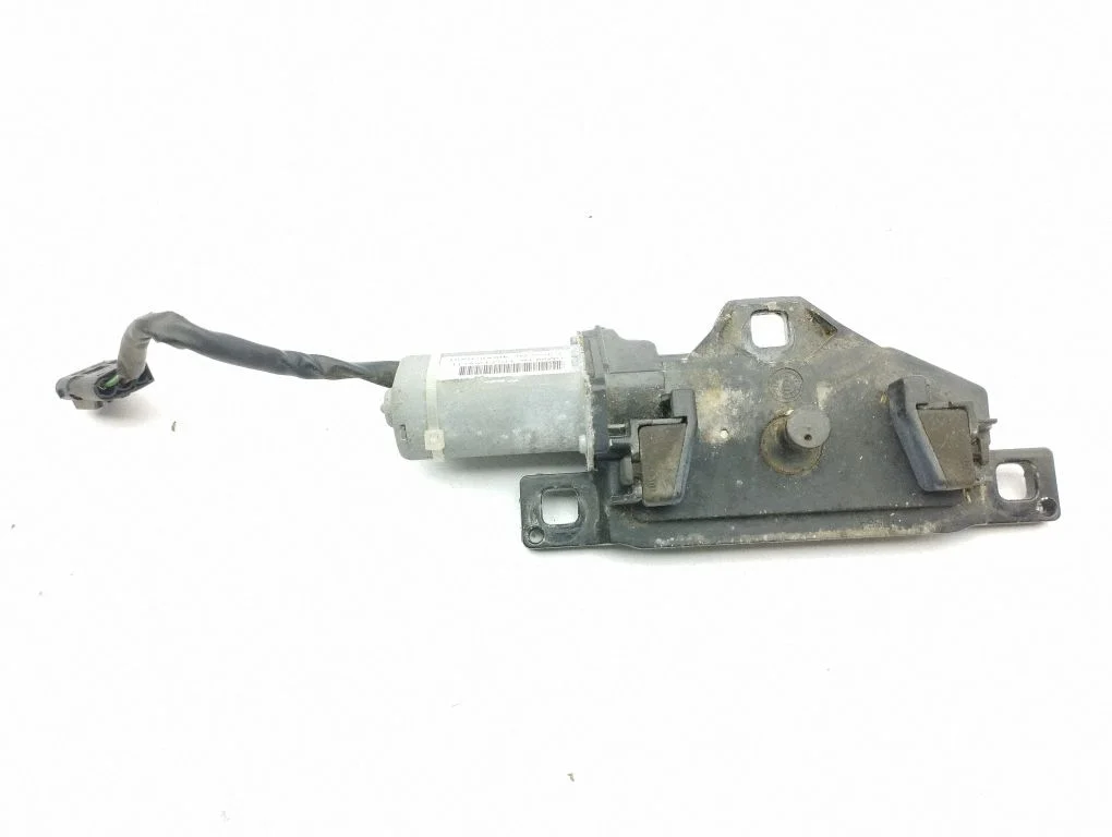 Tailgate/trunk/boot lift motor 7129931