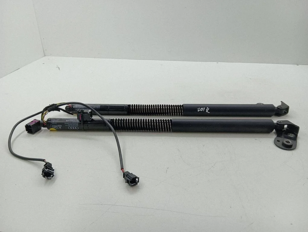 Tailgate/trunk/boot lift motor 4G8827851