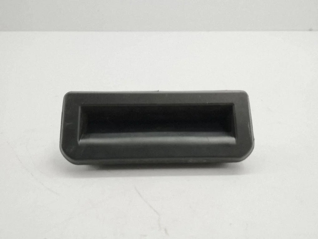 Tagaluugi avamiskäepide (välimine) 6v0827566