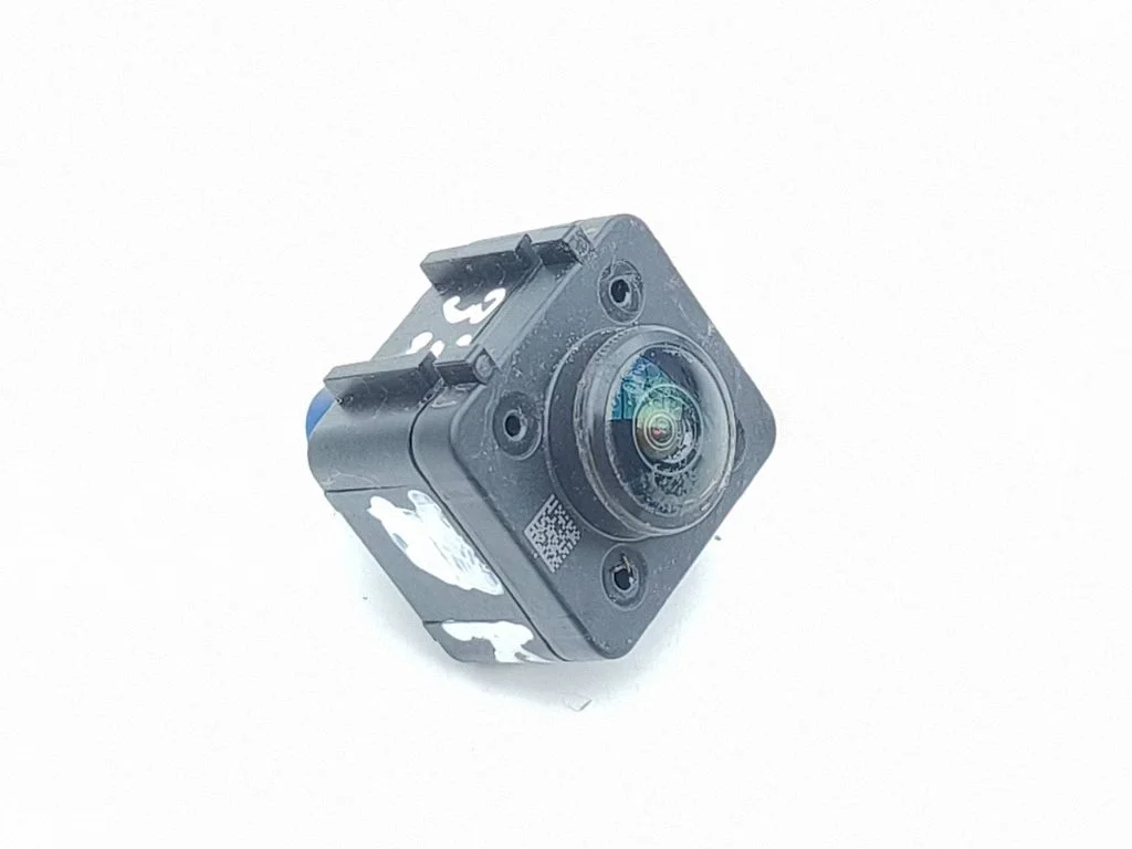 Reversing camera 28531L02