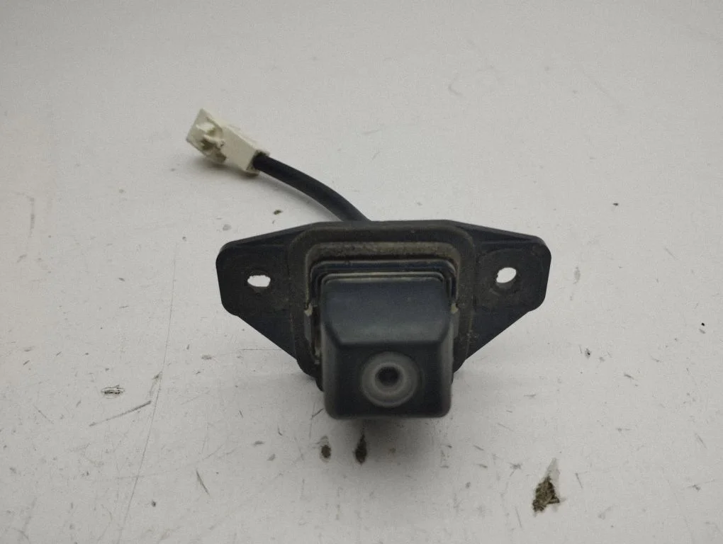 Reversing camera – Lexus GS 300 350 430 450H (2005-2012)