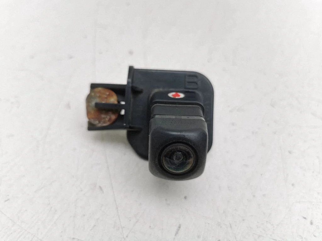 Reversing camera – Toyota C-HR I (2016-2023)