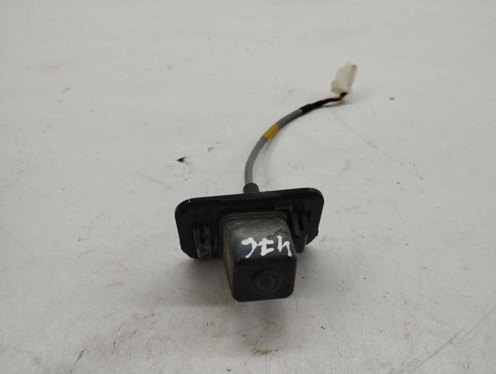 Atpakaļgaitas kamera E22367RC0