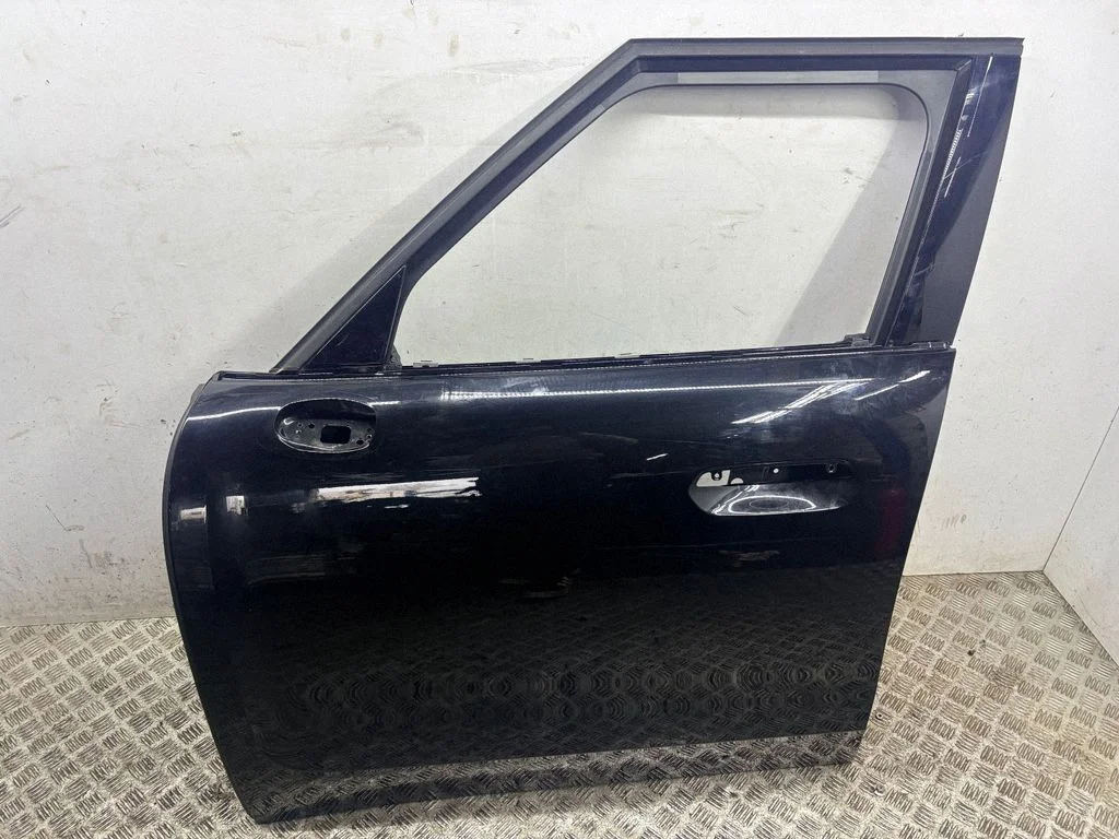 Esiuks – vasak