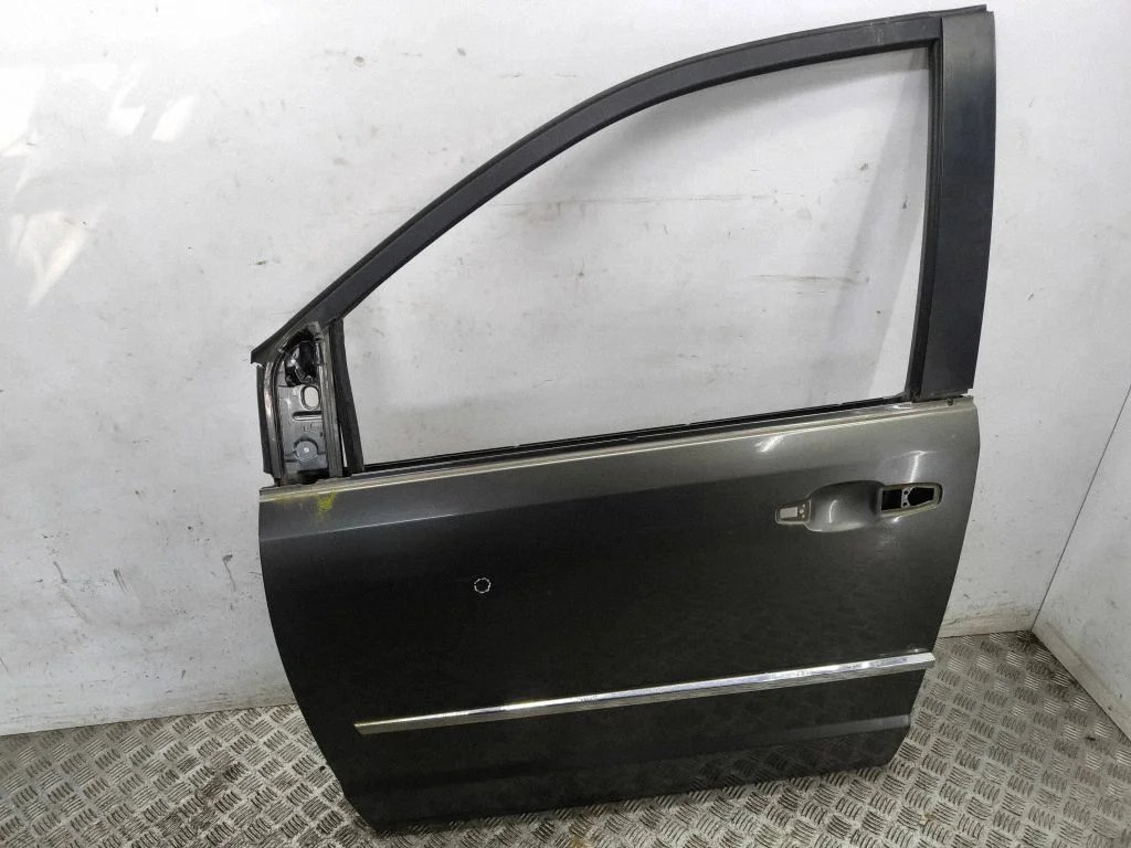 Front door – Chrysler Town & Country V (2008-2016)