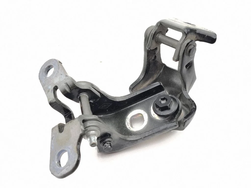 Esiukse hingede komplekt 804009307R