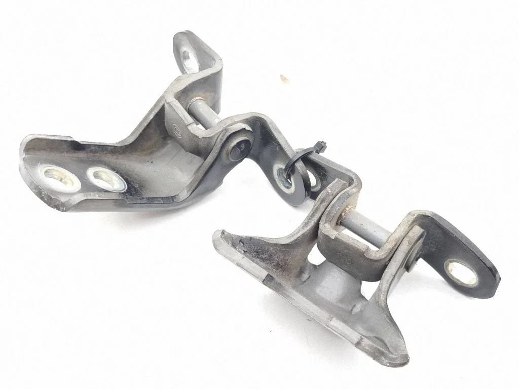 Front door hinges set – Lexus IS III XE30 (2013-2020)