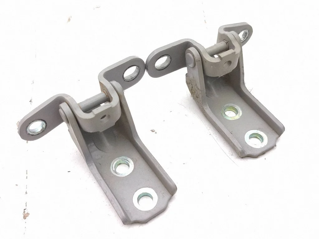 Front door hinges set – left