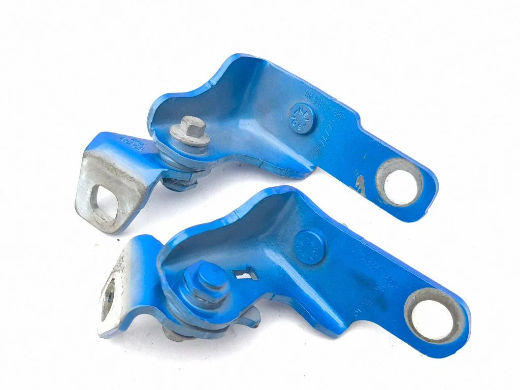 Front door hinges set H1BBA22811AD