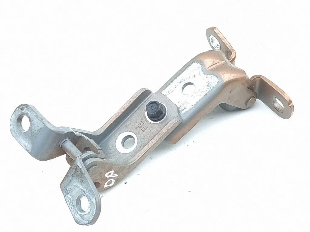 Esiukse hingede komplekt – KIA Sportage (2021-)