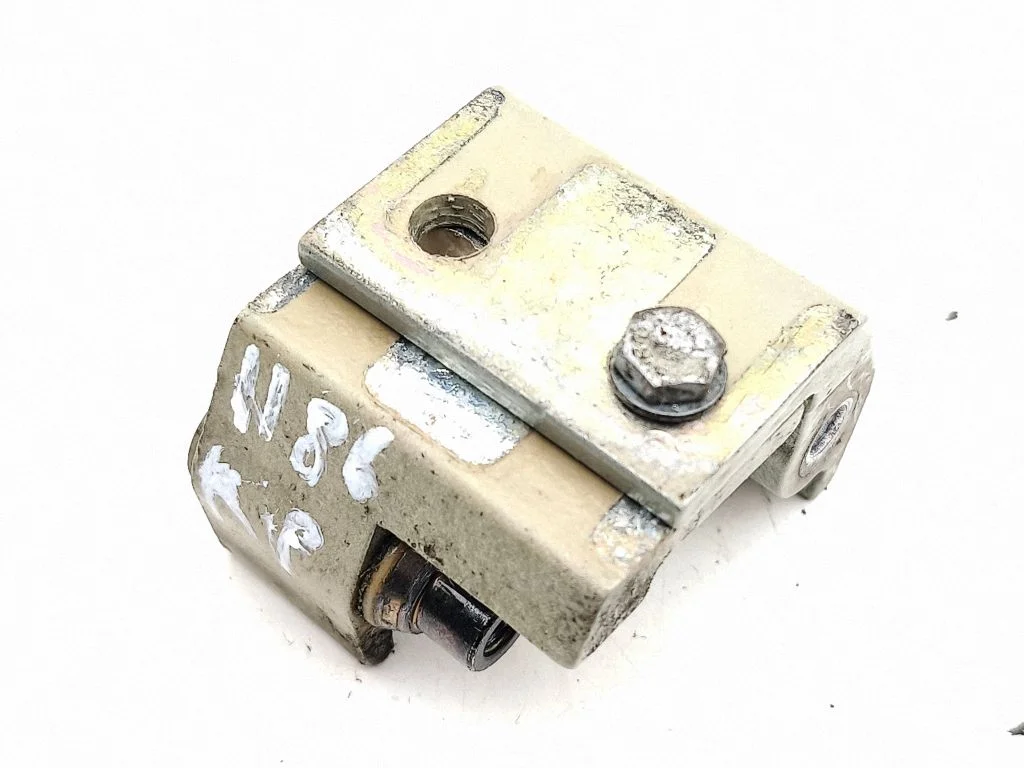 Front door hinges set – left