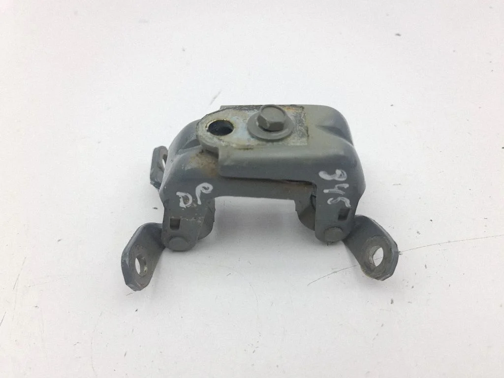 Front door hinges set – Nissan Qashqai J12 (2021-)