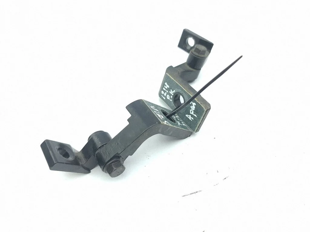 Esiukse hingede komplekt – BMW i3 (2013-)
