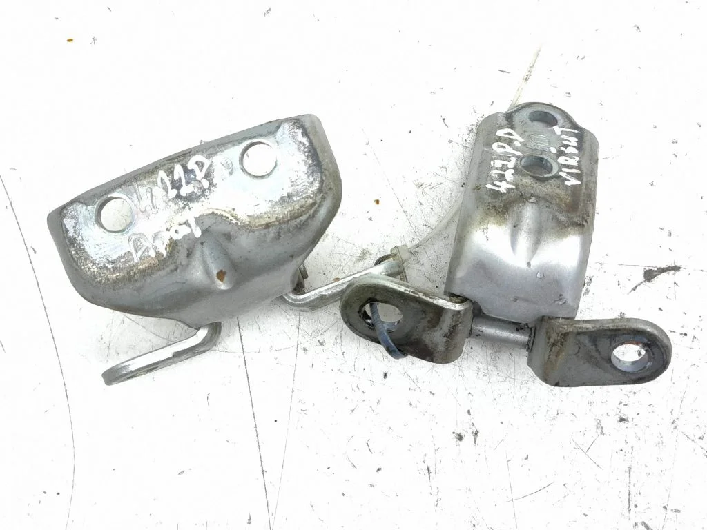 Front door hinges set – right