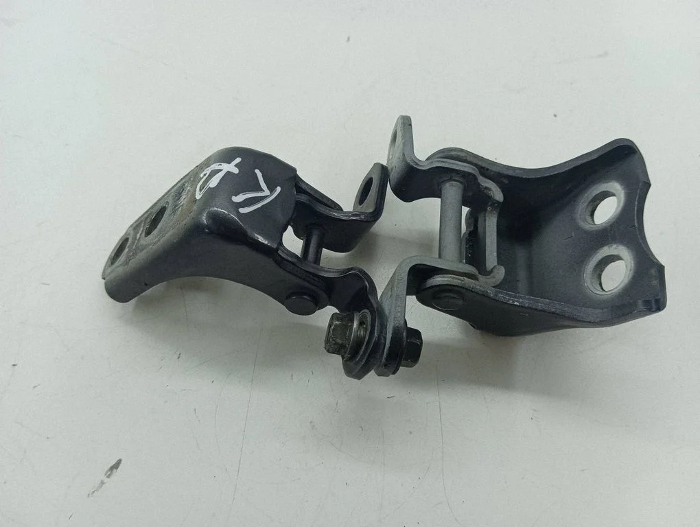 Front door hinges set – left