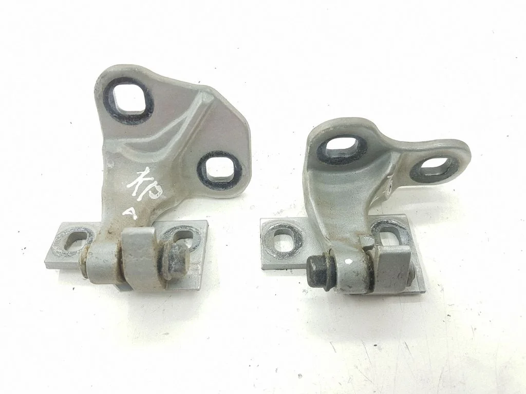 Komplet zawiasów drzwi przednich – BMW Seria 7 E65 E66 (2001-2008)