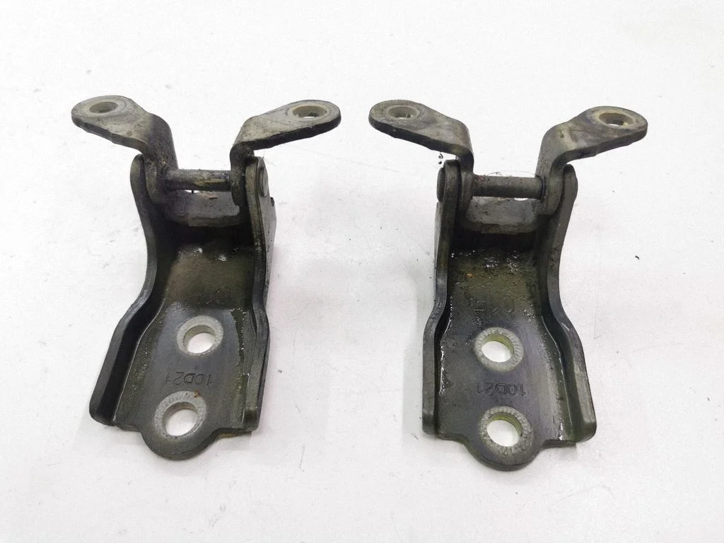 Front door hinges set – right