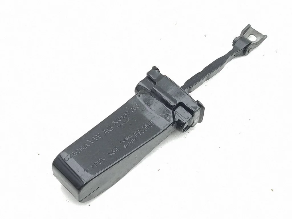 Esiukse avamispiiraja 3J0837203