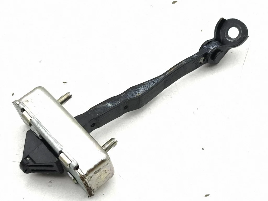 Front door check strap stopper – Mazda CX-5 II (2017-2025)