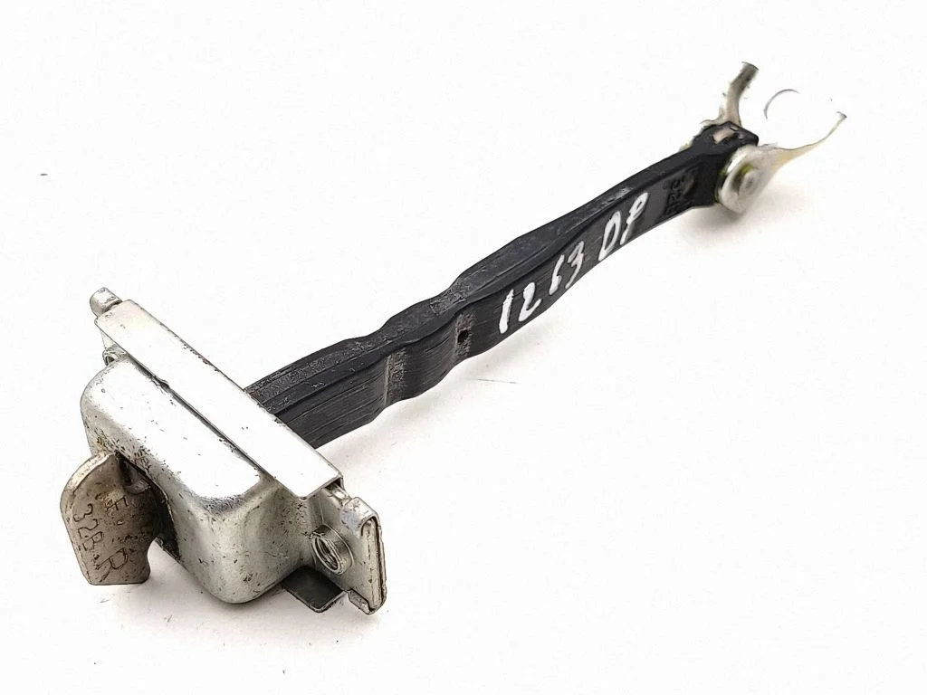 Front door check strap stopper – right