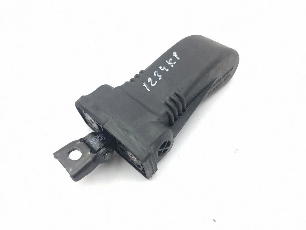 Front door check strap stopper 82A837267