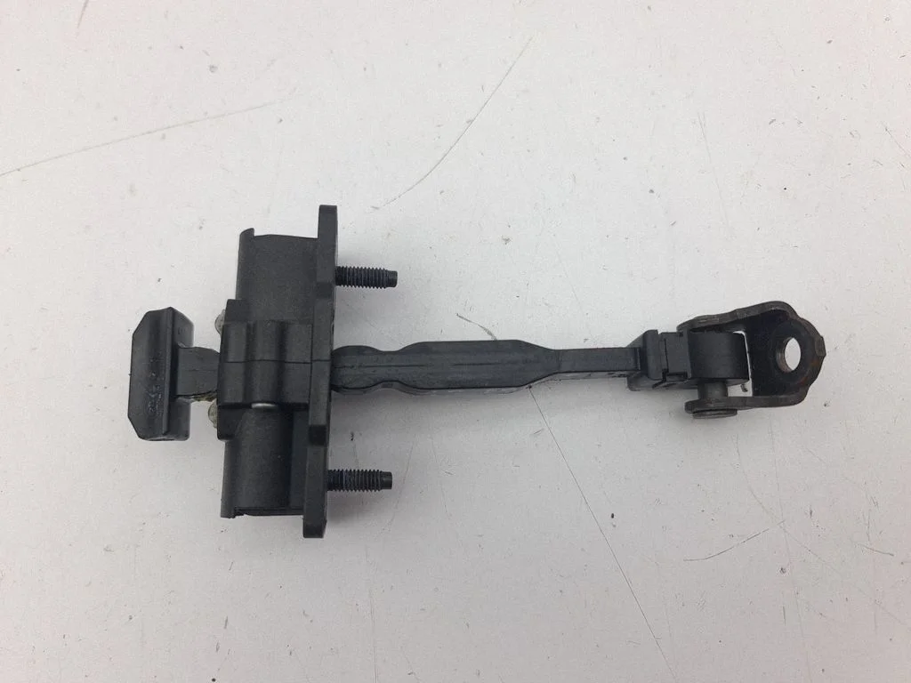 Front door check strap stopper – Peugeot 2008 II (2019-)