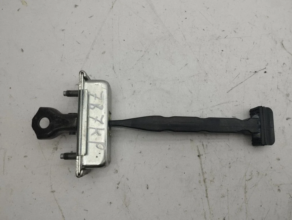 Front door check strap stopper 20220621B