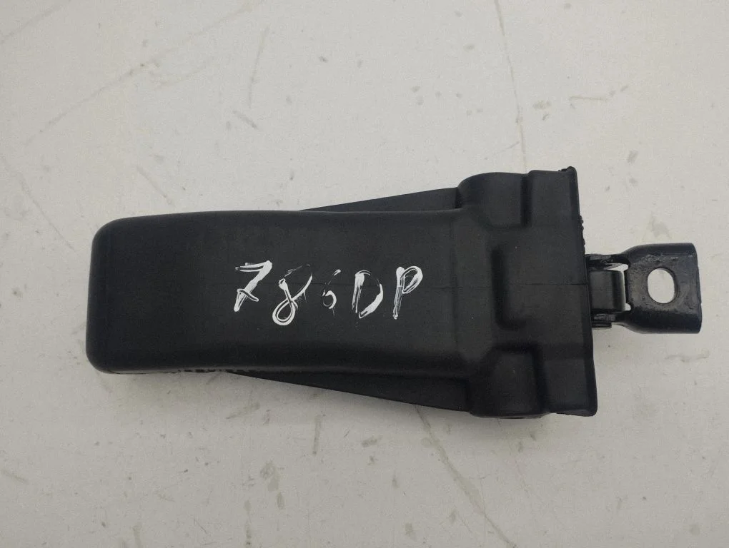 Front door check strap stopper 5FA837267A